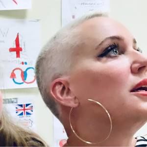 Meet your Posher, Suzanne